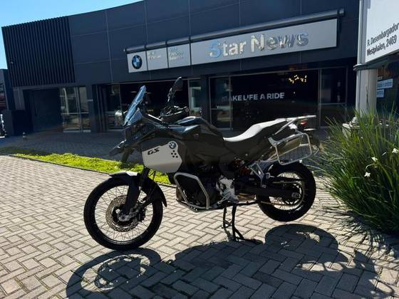 BMW F 900 GS ADVENTURE BMW F 900 GS ADVENTURE